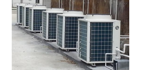 空氣能熱水器到底有多節(jié)能？對(duì)比一下你就知道了！