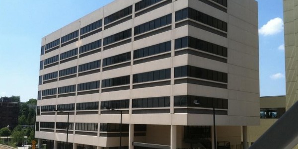 為什么要對(duì)辦公樓中央空調(diào)進(jìn)行清洗保養(yǎng)？