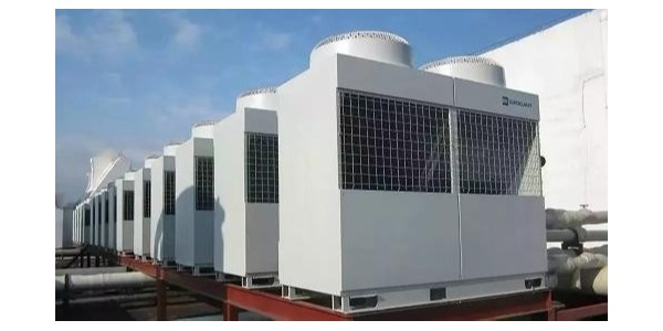 空氣能是商場嬰兒泳池最佳熱源，安裝應(yīng)該這樣做！