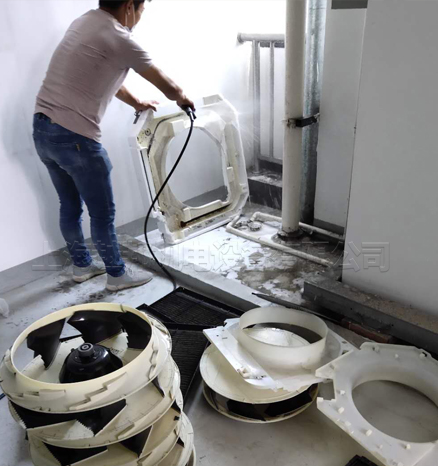 天花機中央空調(diào)維保清洗