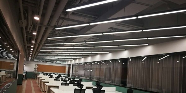 風(fēng)機(jī)盤管機(jī)組選型及設(shè)計(jì)問(wèn)題的探討