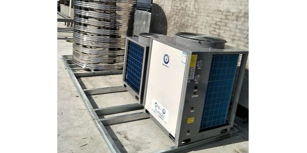 多大功率的空氣能熱水器才適合嬰兒游泳館？