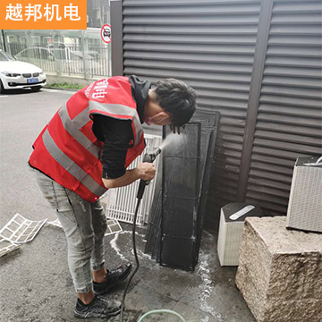 越邦機(jī)電辦公室中央空調(diào)清洗-10