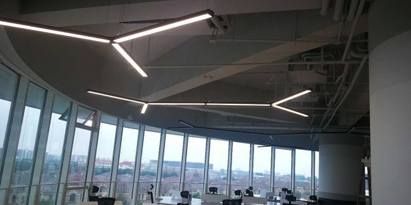 越邦機(jī)電-商用中央空調(diào)安裝流程和注意事項(xiàng)